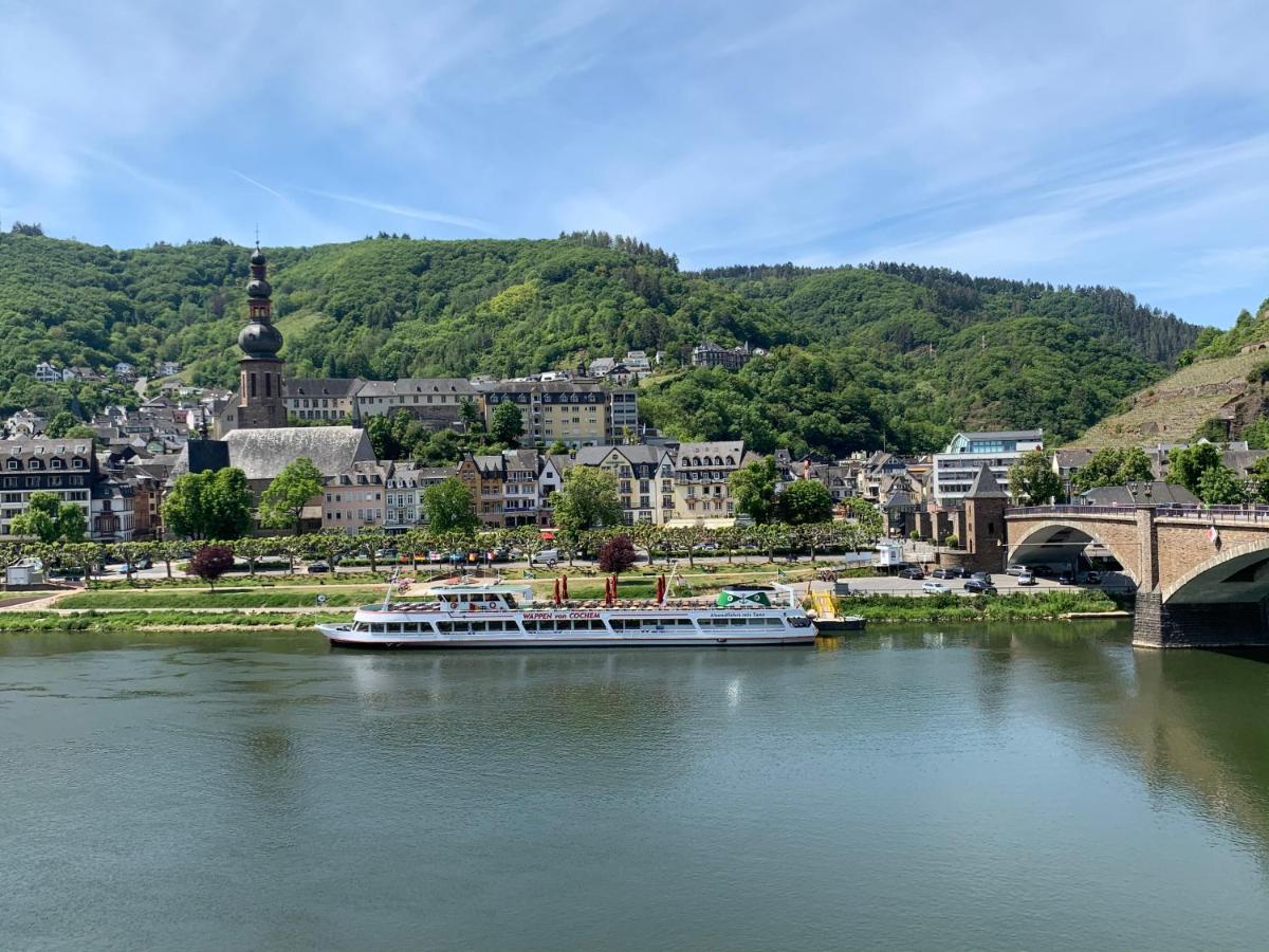 Hotel Am Hafen Cochem Luaran gambar
