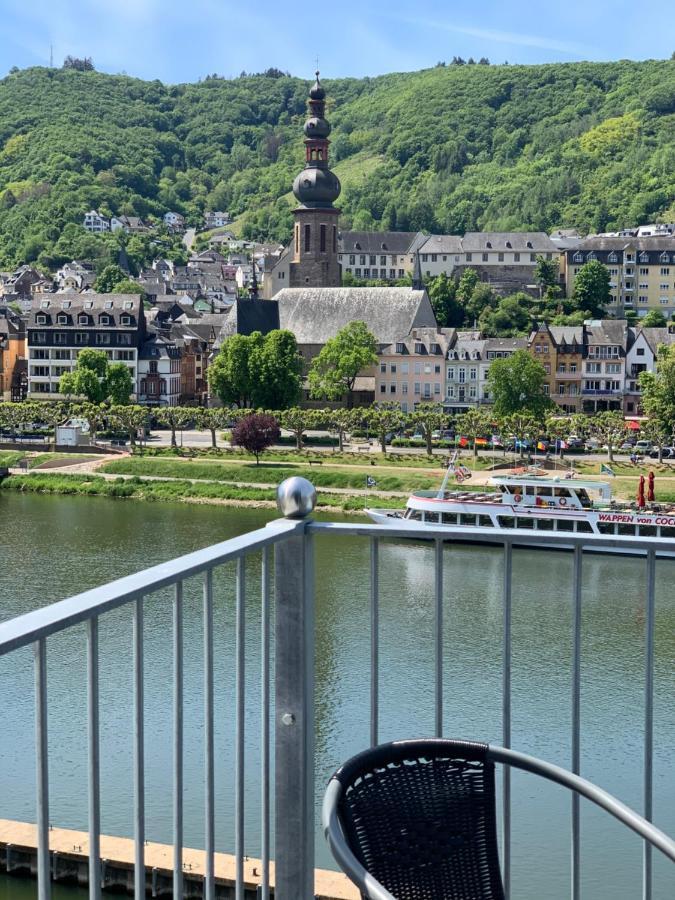 Hotel Am Hafen Cochem Luaran gambar